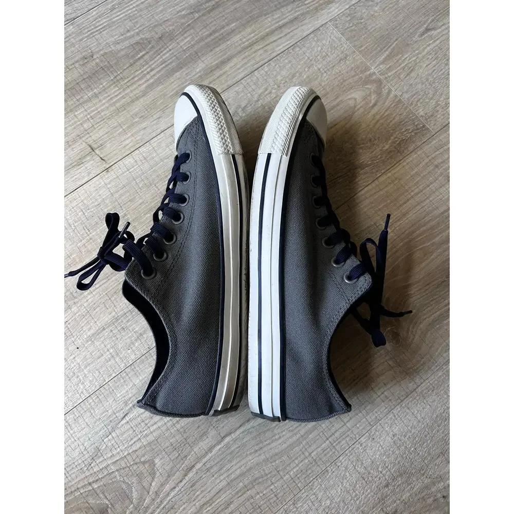 Men’s converse sneakers grey size 10.5